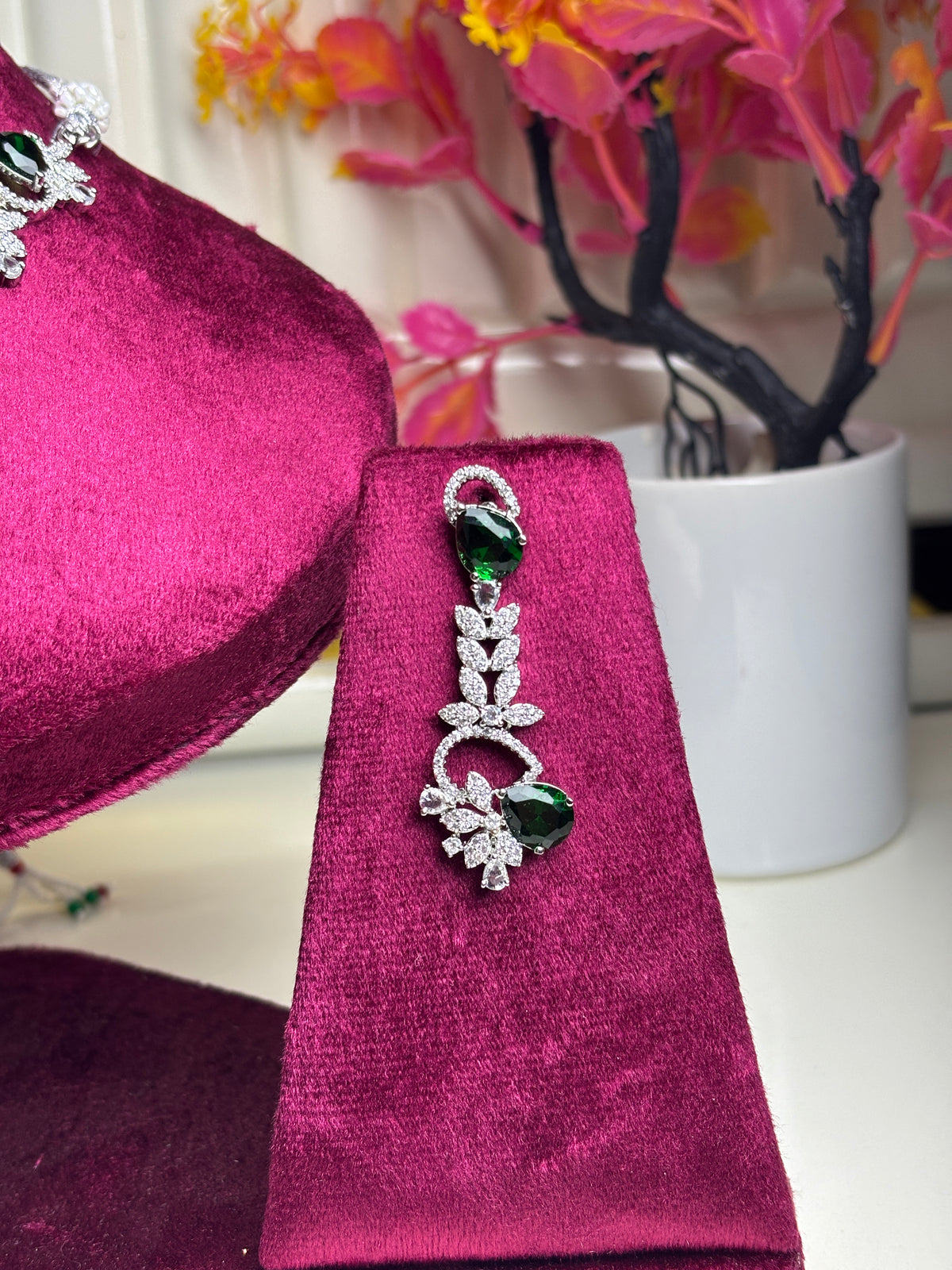Emerald Green Floral Crystal Collar Necklace and Earring Set
