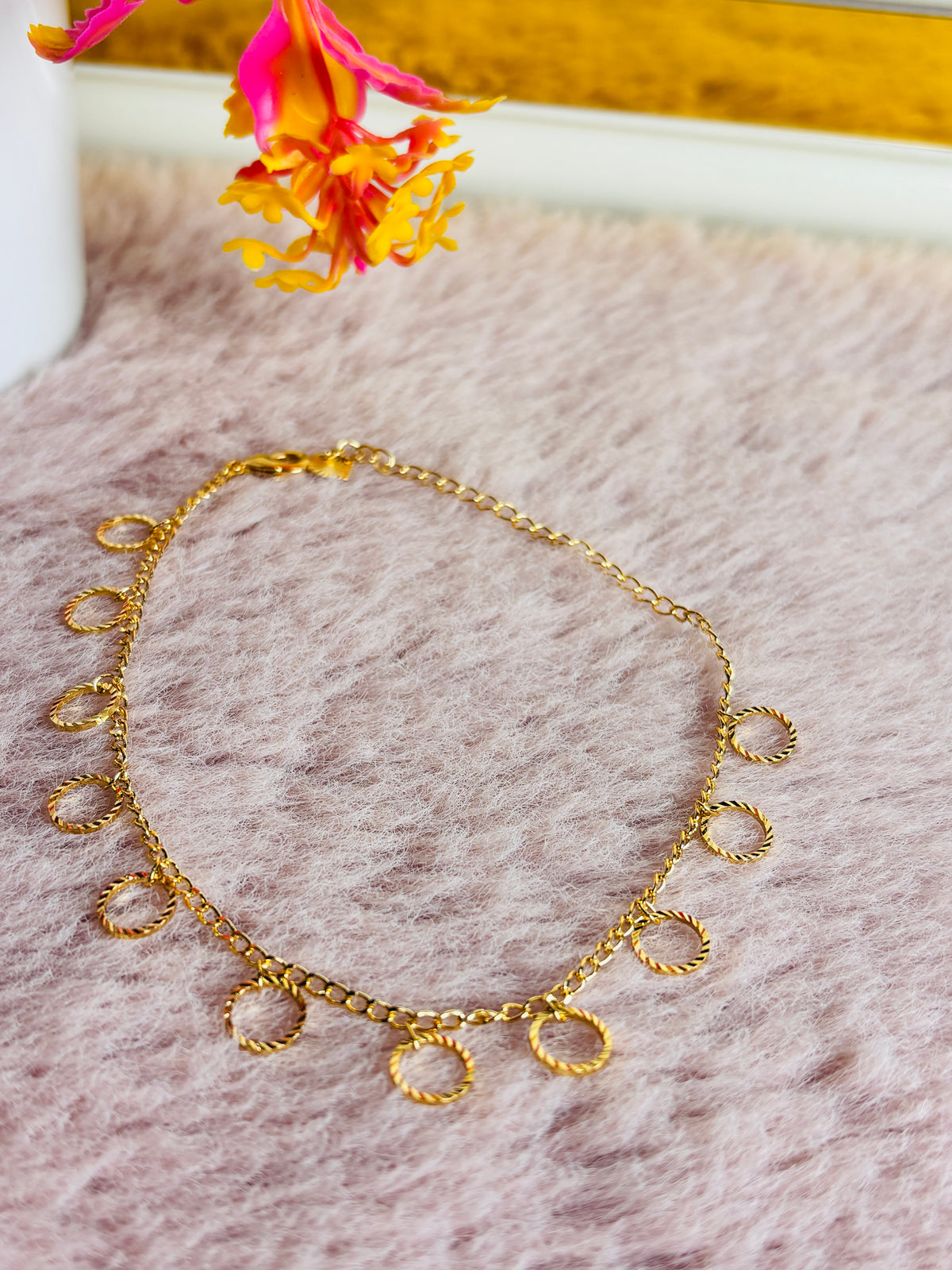 Gold Textured Ring Charm Anklet