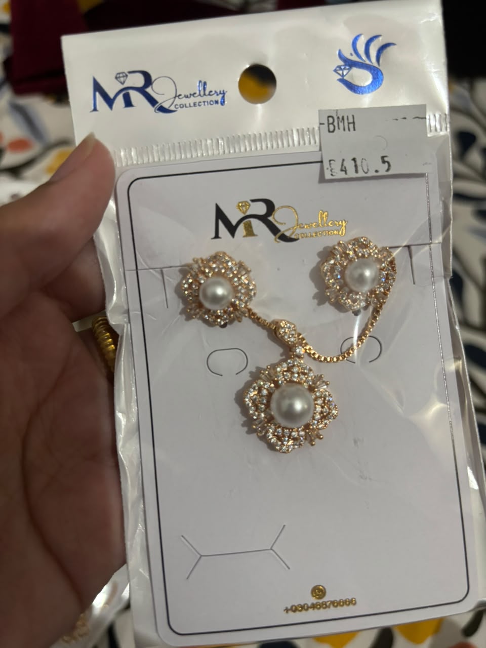 Pearl Crystal Floral Stud Earrings and Pendant Set